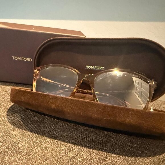 TOM FORD Woman\'s Sunglasses main image 4